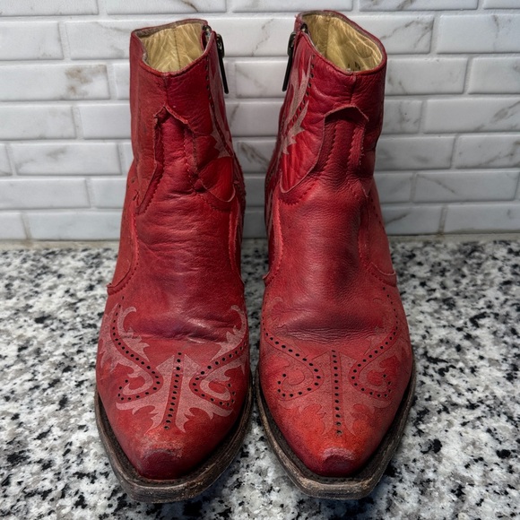 Corral Boots Shoes - Women's Red Leather Western Ankle Booties - Stylish Embossed Design